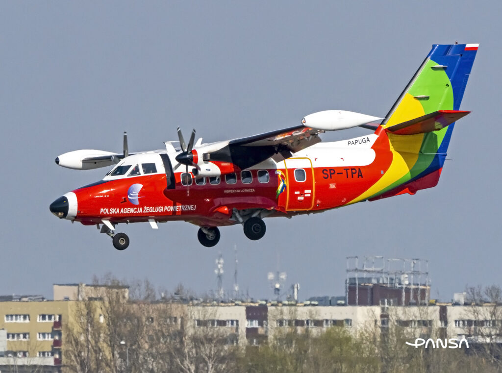 LET L410 UVP-E15 (SP-TPA) Fot. Piotr Bożyk